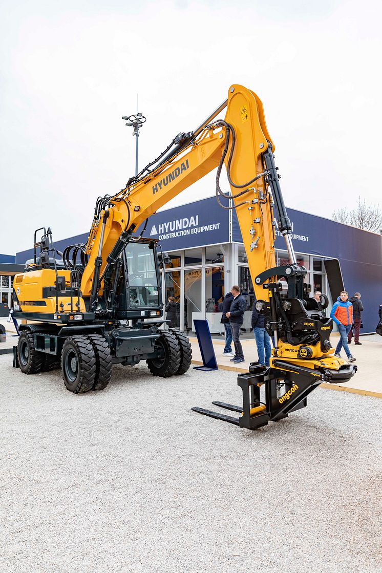 Engcon_Hyundai3