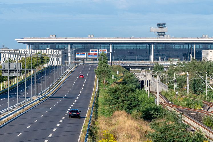 View to Main Hall BER AIrport