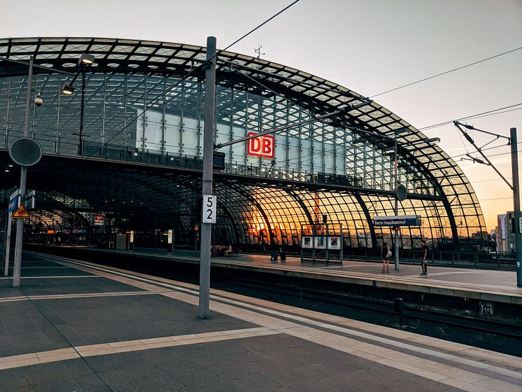 Deutsche Bahn II.jpg