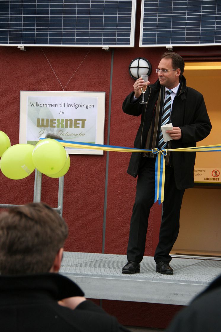 Mikael Ek, VD SSNf, Svenska Stadsnätsföreningen, höll ett uppskattat tal under invigningen av Wexnet Green Data Center och lyfte fram Wexnet som föregångare i branschen