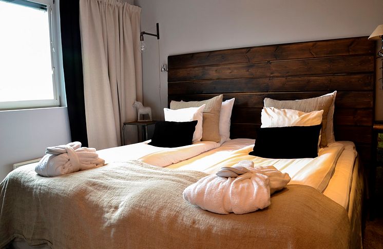 Hotel-suite-bed-clarion-collection-hotel-bergmastaren