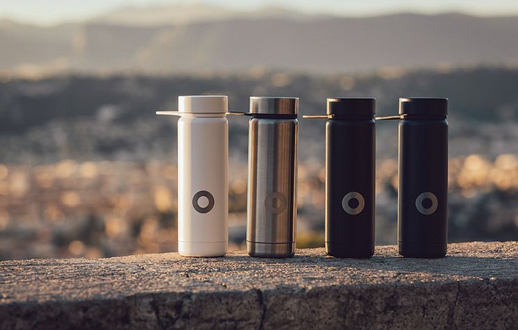 Bluewater eco-friendly stainless steel reusable bottles provide a here-and-now alternative to single-use plastic bottles, increasingly being found to threaten the health of humans and the environment