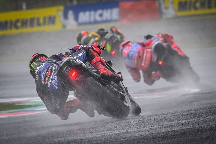 2023040302_009xx_MotoGP_Rd2_クアルタラロ選手_4000