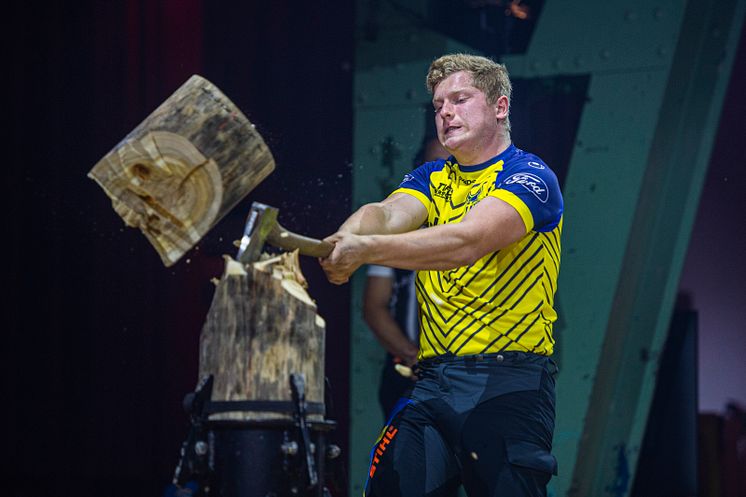 STIHL_TIMBERSPORTS_European_Rookie_Championship_Edvin_Karlsson.jpg