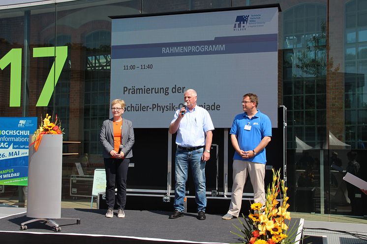 Sieger der regionalen Schüler-Physik-Olympiade der Landkreise Dahme-Spreewald und Teltow-Fläming erhielten Ehrenpreise der TH Wildau