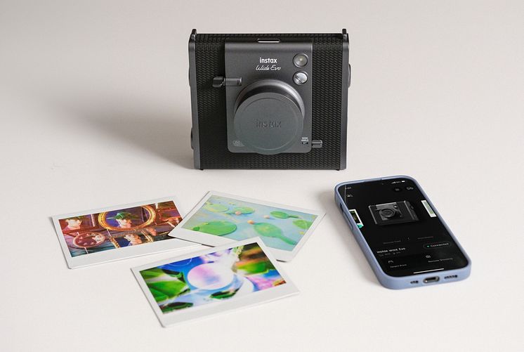 instax WIDE Evo_stills.jpg