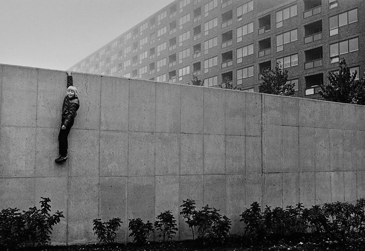 "Boy on the Wall", Hammarkullen.