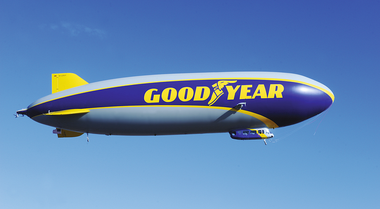 web-res-blimpgoodyearnt400p4c-sidert.png