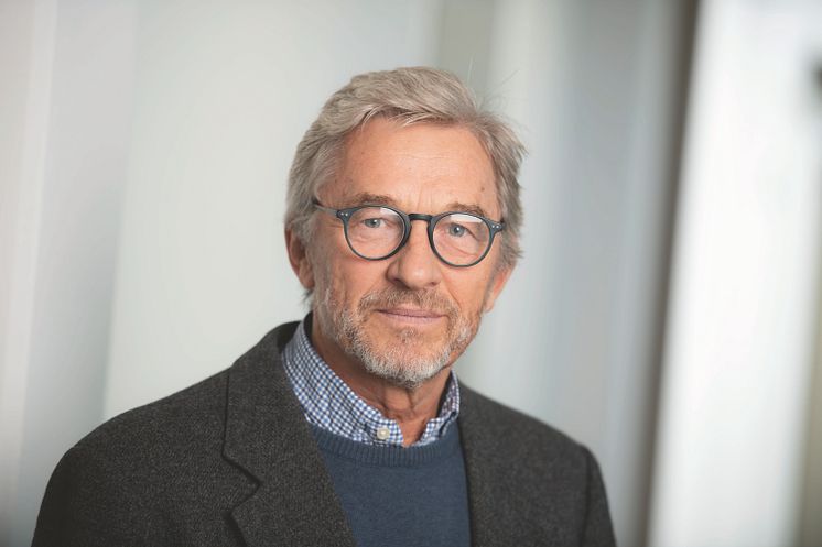 Portrait-Prof-Karl-Heinz-Ladwig_Fotograf_Michael-Haggenmüller