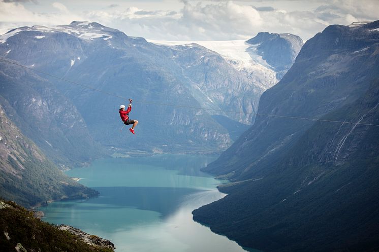 Zip-line_loen-skylift_1.JPG