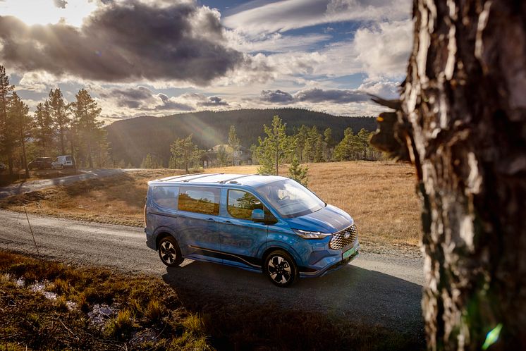 FordPro Norefjell 2024 E-Transit Custom (1).jpg