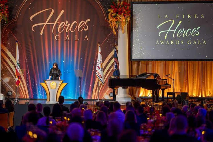 awards-la-fires-hero-awards-20250329-rb105897.jpg