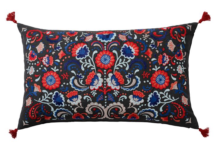 SKOGSKORN pude 189.-  40x65 cm.