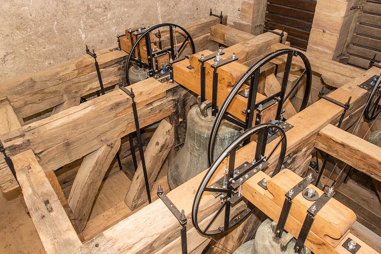 Sanierungspreis 17 Holz: Mit der Sanierung des  Glockenstuhls der Hochsaler Pfarrkirche schaffte die Zimmerei Denz ein absolutes Meisterstück.