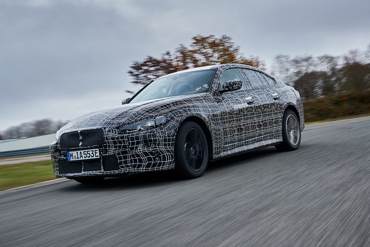 Helt nye BMW i4