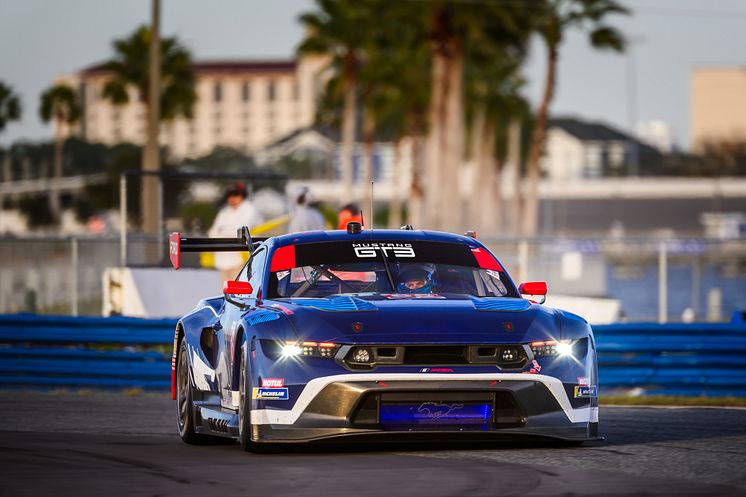 Mustang GT3 Daytona test 2023 (8)