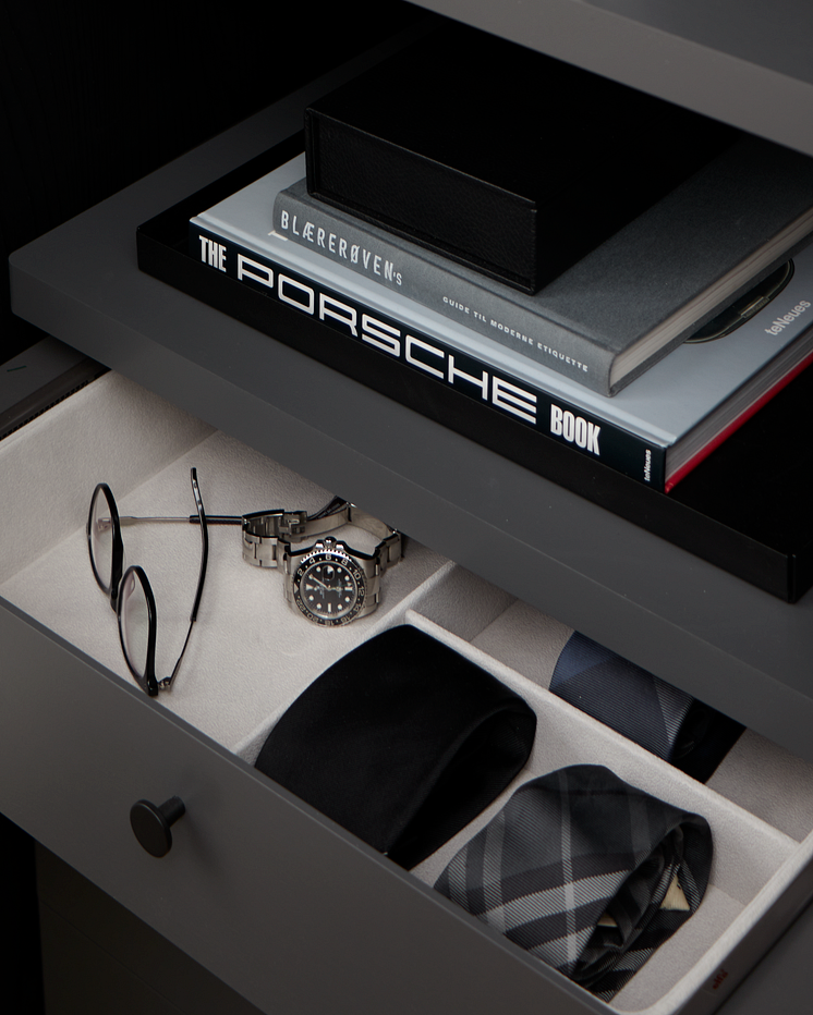 DK_Elfa_Clothing_Interior_Click_in_system_Decor_2022_03_7