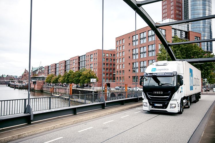 LNG-Lkw in der Hamburger Speicherstadt