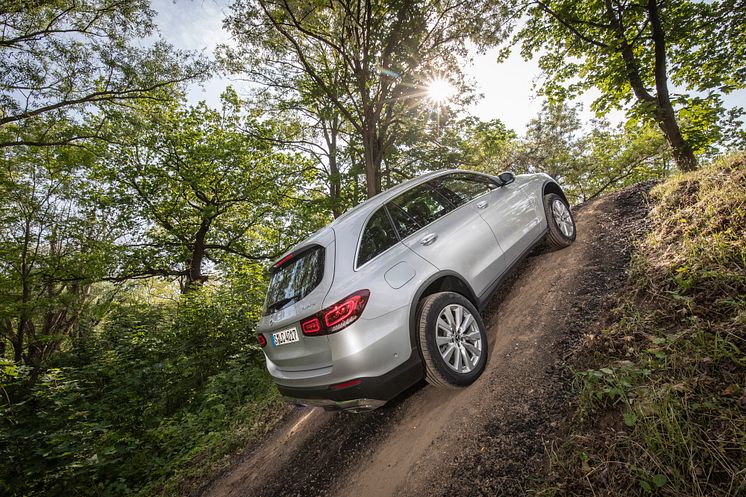 Mercedes-Benz 300 de 4MATIC SUV