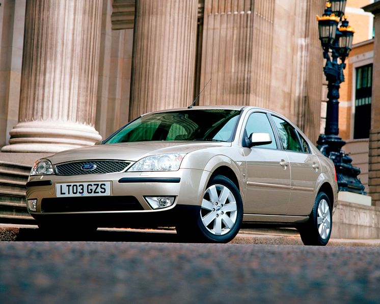 FORD MONDEO 20 ÅR - 2. GENERATION