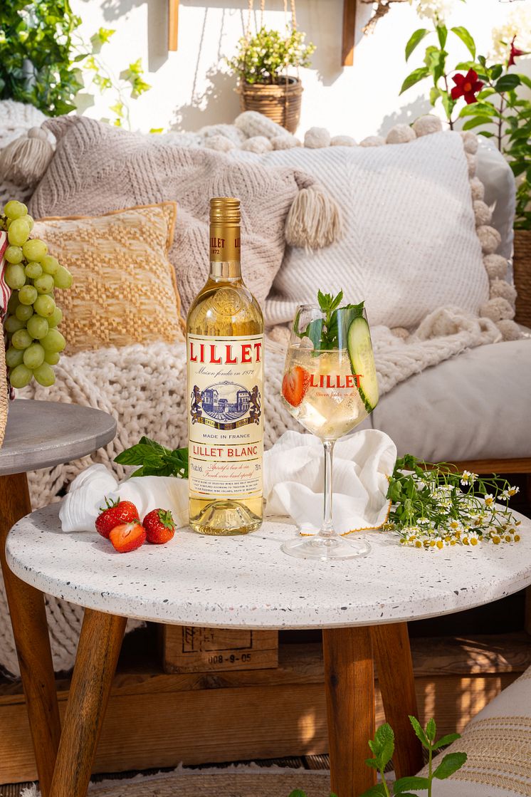 Lillet Tonic Cucumber