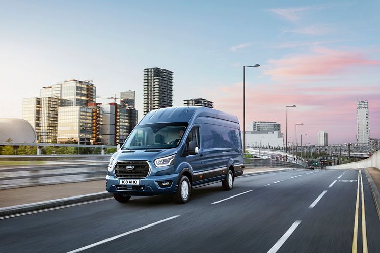 2018_FORD_TRANSIT__02