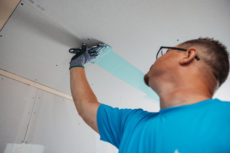 Knauf_Spackel_Fill&Finish Hydro_2.jpg