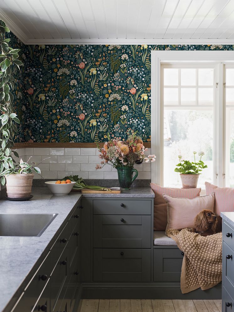 Blomsterhav_Image_Roomshot_Diningroom_V2_Item_2055_PR