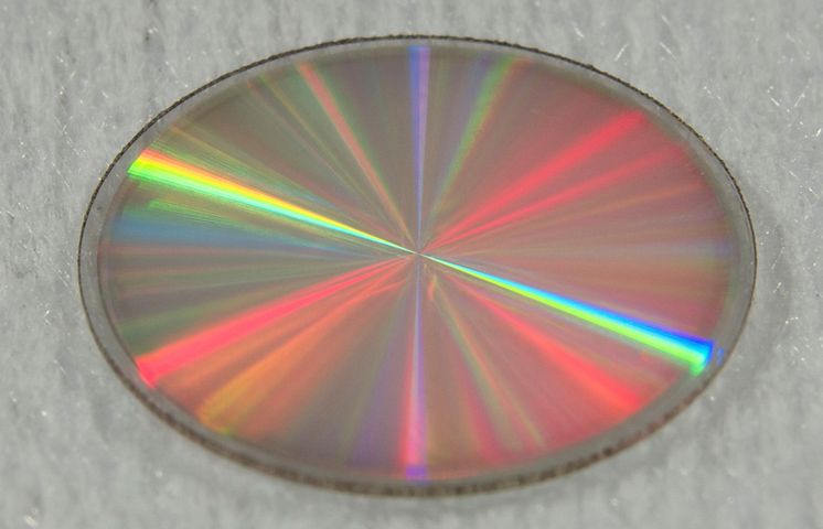 Fotografi av en 1 cm stor diamantkoronagraf.