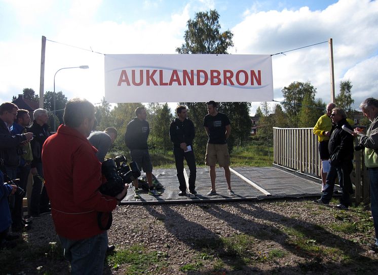 Bröderna Aukland invigde bro och marknadsför Vasaloppet i Norge