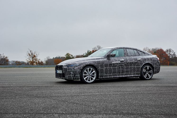 Helt nye BMW i4