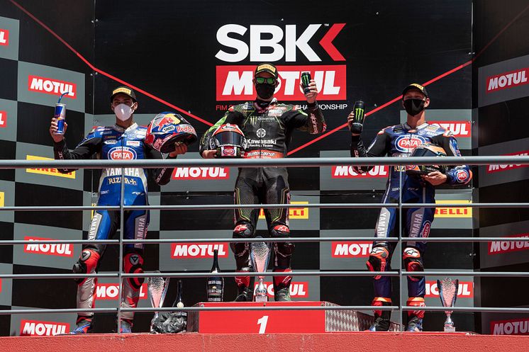 2020081003_001xx_SBK_Rd3_ラズガットリオグル選手_ファン_デル_マーク選手_4000