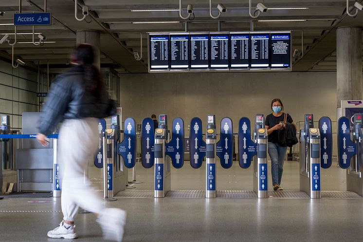 thameslink information screens at St Pancras