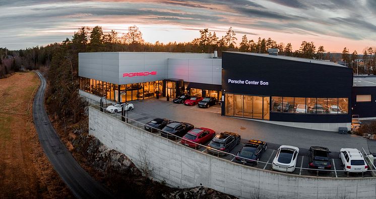 Porsche Center Son