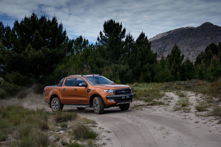 Neste generasjon Ford Ranger pickup med redusert forbruk, dristig design og avanserte teknologier