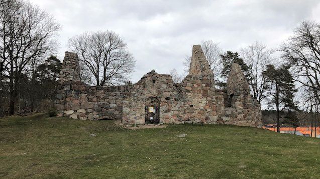 Kärnbo kyrkoruin