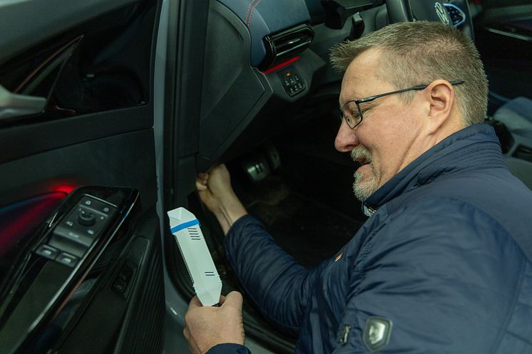 Applus Bilsyn Batteritest_05.jpg