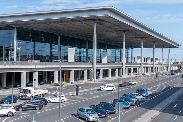 Flughafengebäude Terminal 2