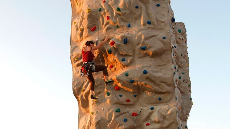 Climbing tower