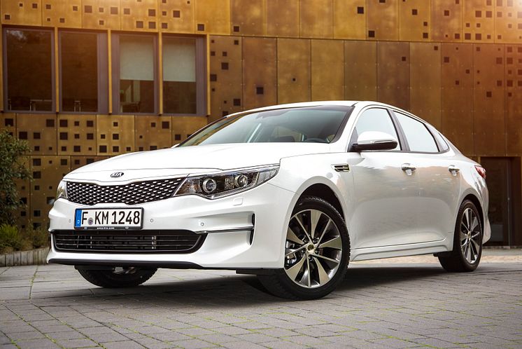 Kia lanserar nya Optima i april