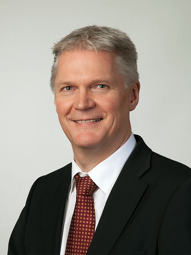 Lars Holmén, ny säljare