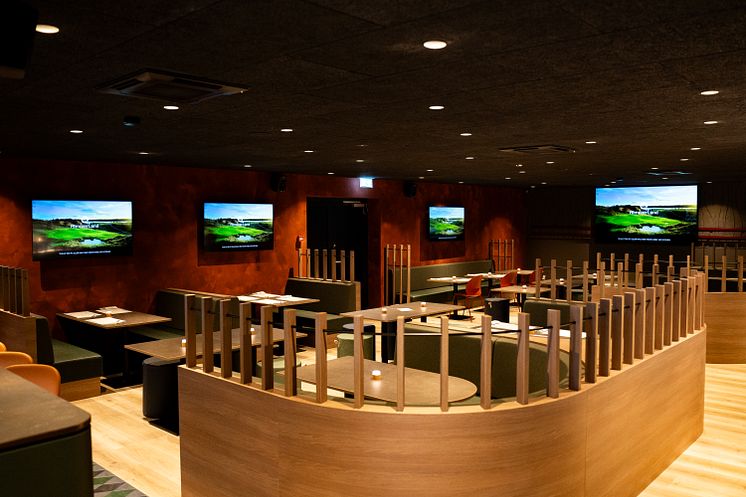 Larsens Sportsbar & Bistro_Restaurant (8)
