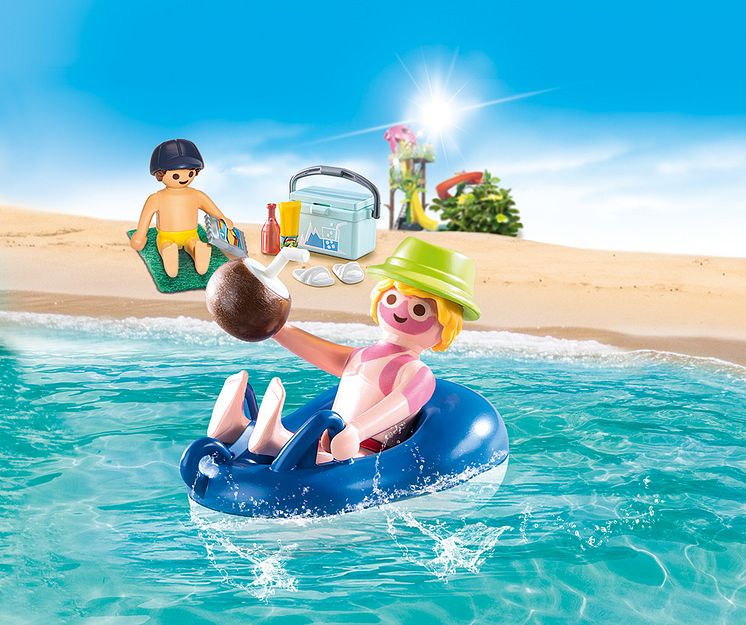 Badegast mit Schwimmreifen (70112) von PLAYMOBIL