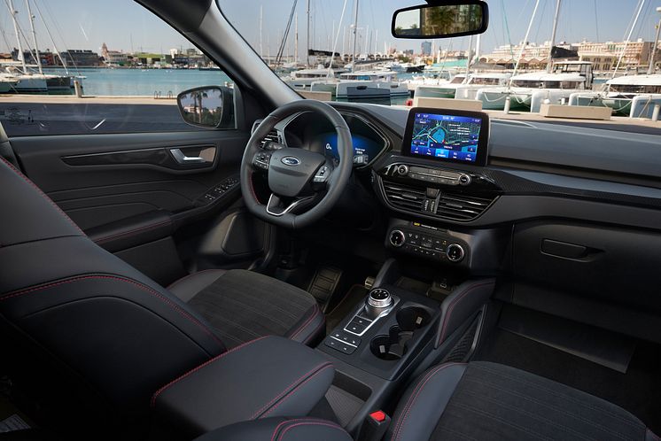 2023Ford_KugaGraphite_Interior_2