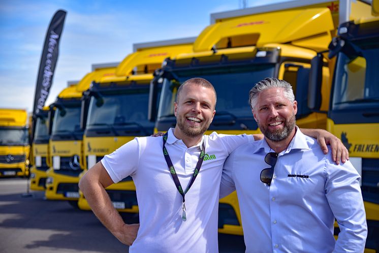 Victor Falkenklev (Falkenklev Logistik) och Marcus Sjöberg (Veho Trucks)