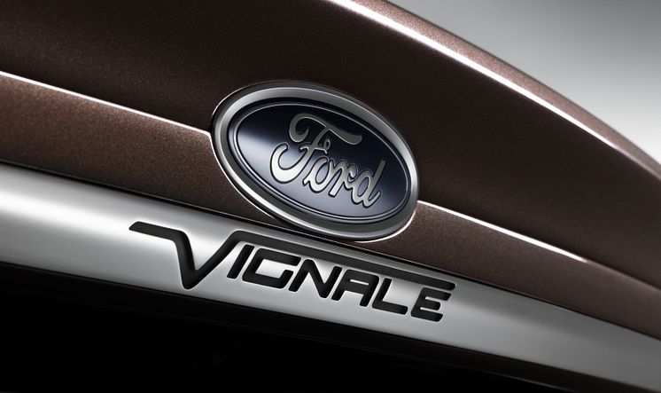 FORD VIGNALE CONCEPT - IAA 2013 - 3