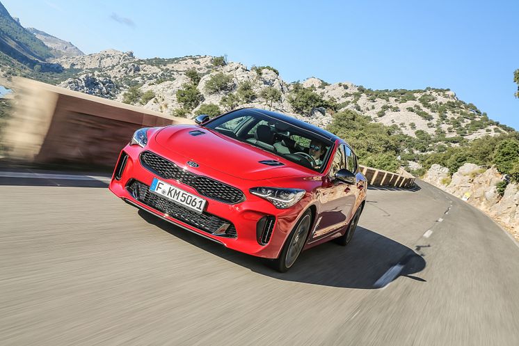 Kia Stinger_141