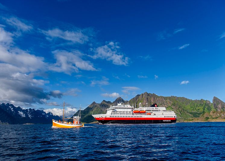 MS-Otto-Sverdrup Photo_Agurtxane Concellon Hurtigruten Expeditions.JPG