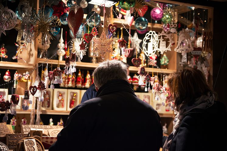 DEST_FRANCE_ALSACE_STRASBOURG_THEME_CHRISTMAS_MARKET_GettyImages-628793766_Universal_Within usage period_93250