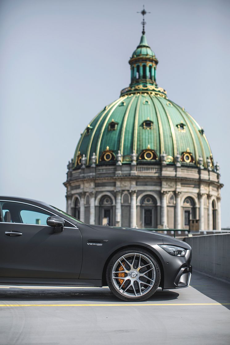 Mercedes-AMG GT 63 s